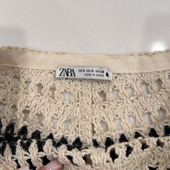 Zara Stripe Crochet Women Shorts - Picture 3 of 5